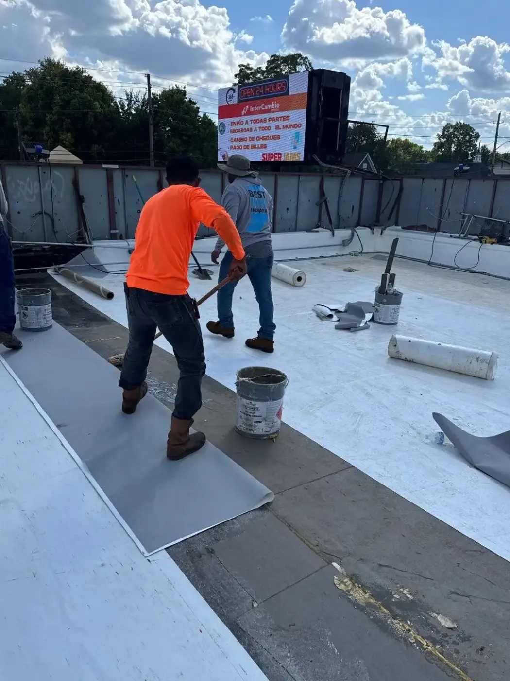 Manufacturer-certified roof installation in North Vernon